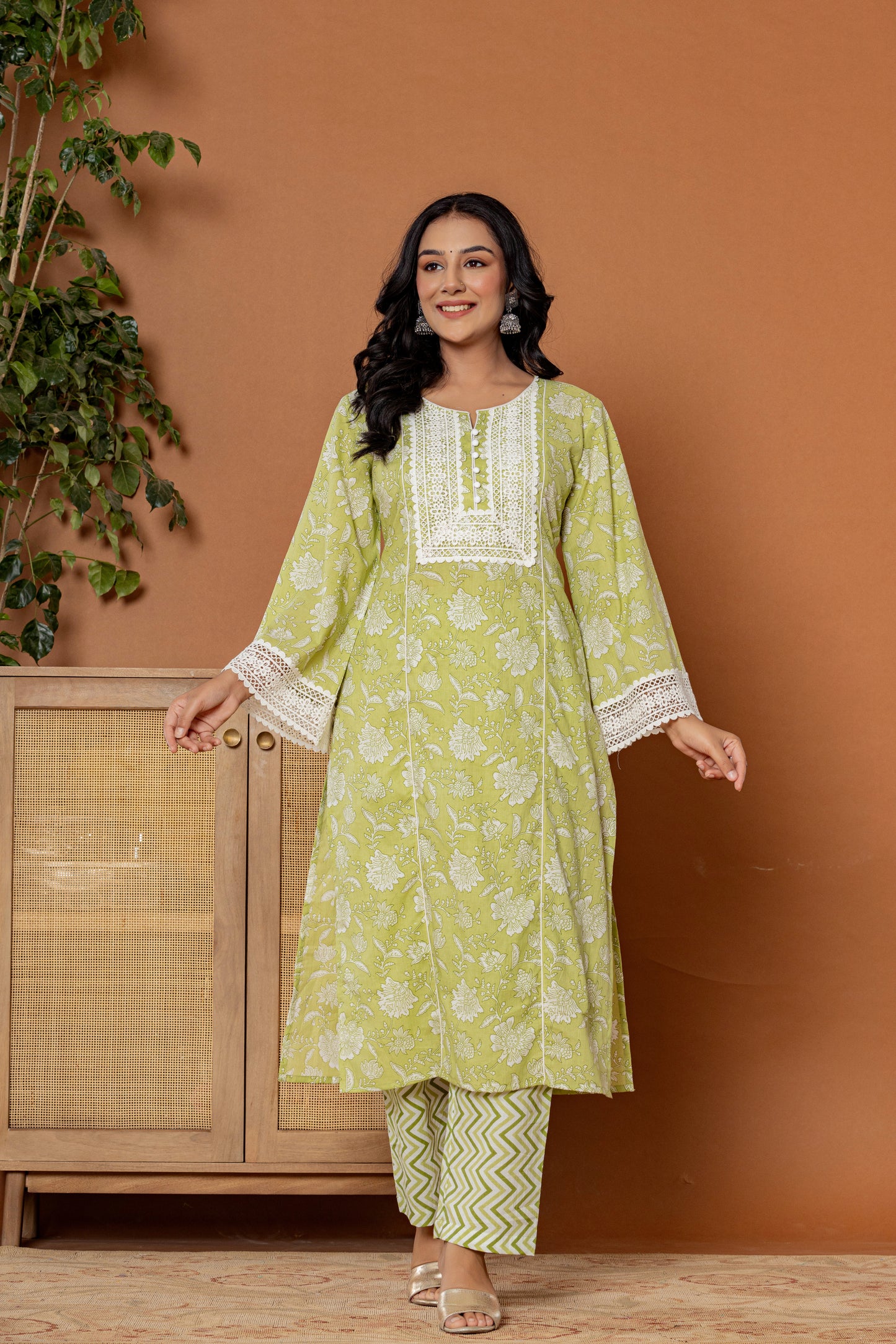 Mellow Green Cotton Kurta Set - Rouhab